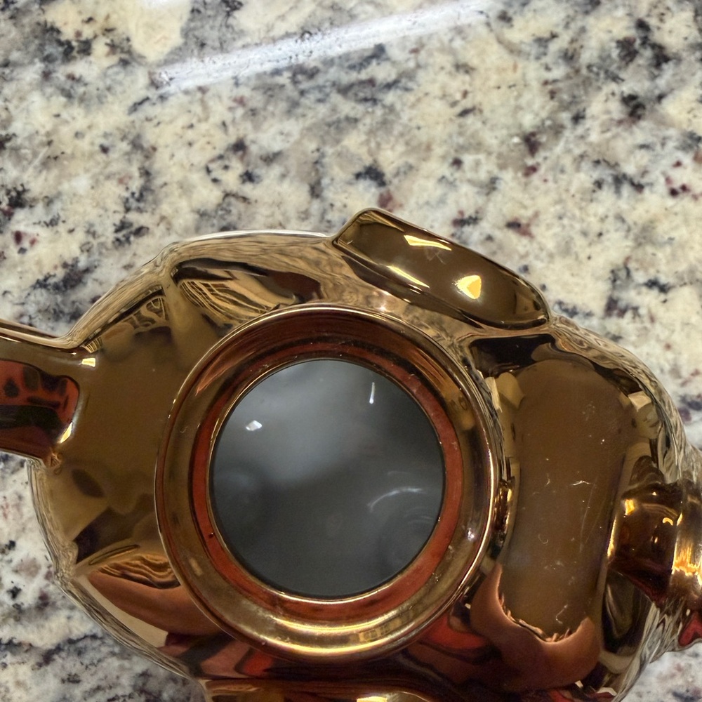Gold Elephant Teapot - Picture 11 of 15